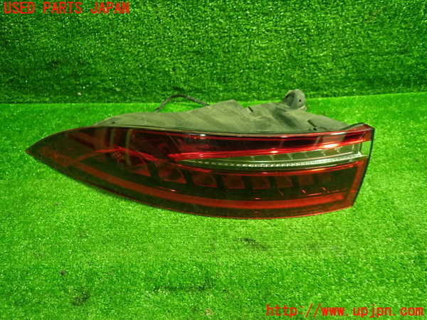 1UPJ-37411536]ジャガー・XF スポーツブレイク(JBS2XC)左テールランプ 中古_m0001.jpg
