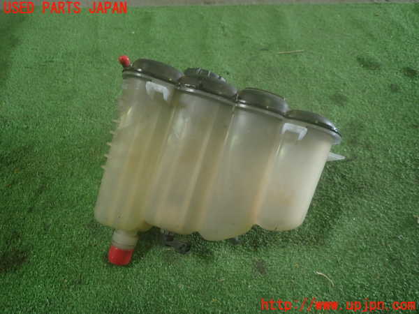 1UPJ-37412410]ジャガー・XF スポーツブレイク(JBS2XC)ラジエータータンク 中古_m0002.jpg