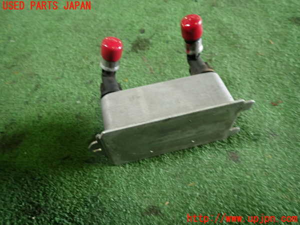 1UPJ-37412481]ジャガー・XF スポーツブレイク(JBS2XC)オイルクーラー1 中古_m0003.jpg