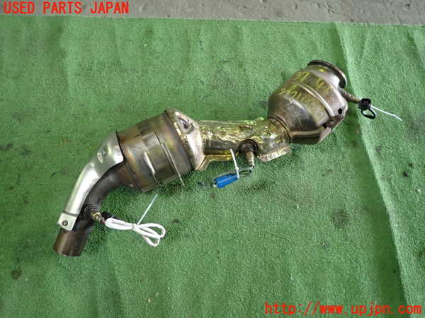 1UPJ-37412661]ジャガー・XF スポーツブレイク(JBS2XC)触媒1 (右側) 中古_m0001.jpg