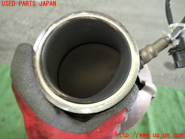 1UPJ-37412661]ジャガー・XF スポーツブレイク(JBS2XC)触媒1 (右側) 中古_m0002.jpg