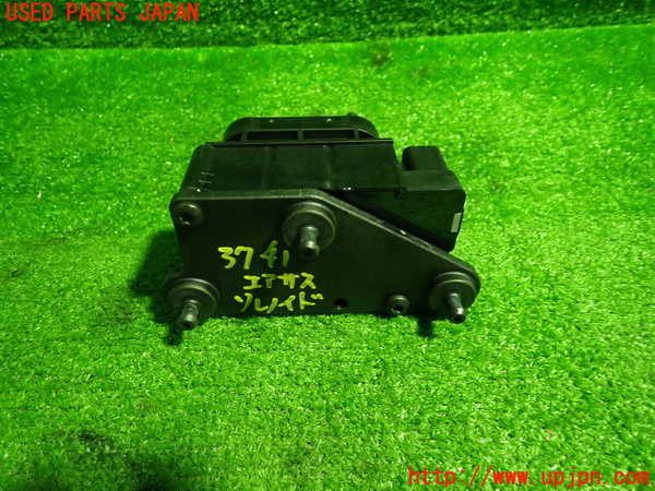 1UPJ-37415540]ジャガー・XF スポーツブレイク(JBS2XC)エアサスソレノイドバルブ 中古_m0003.jpg