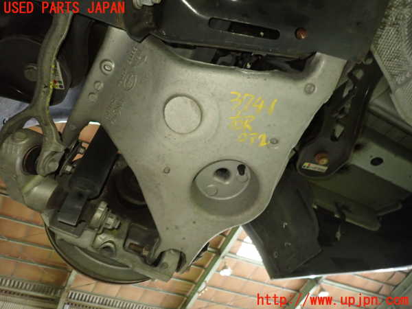 1UPJ-37415205]ジャガー・XF スポーツブレイク(JBS2XC)右リアロアアーム2 中古_m0001.jpg