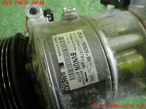 1UPJ-37416025]ジャガー・XF スポーツブレイク(JBS2XC)エアコンコンプレッサー 中古_m0003.jpg