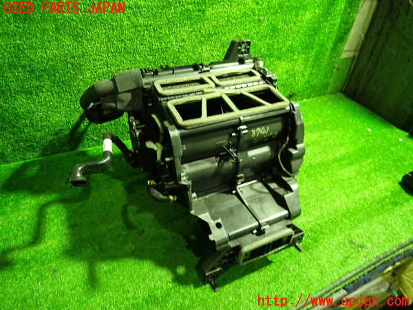 1UPJ-37416081]ジャガー・XF スポーツブレイク(JBS2XC)エバポレーター1 中古_m0002.jpg