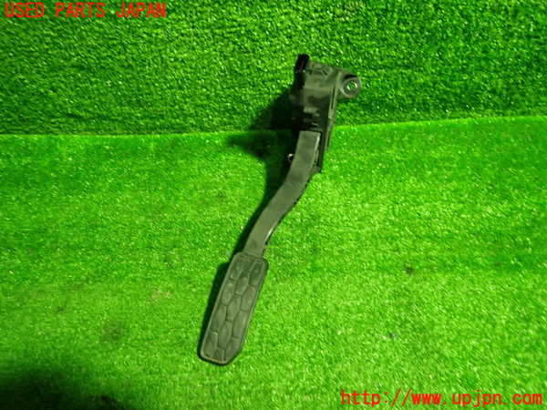 1UPJ-37416381]ジャガー・XF スポーツブレイク(JBS2XC)センサー1 (アクセルペダル) 中古_m0001.jpg