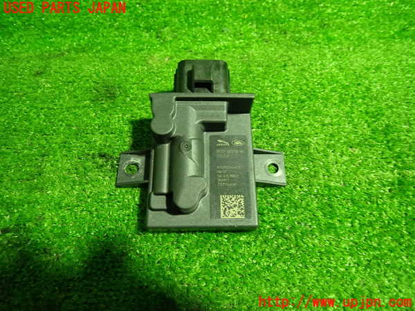 1UPJ-37416149]ジャガー・XF スポーツブレイク(JBS2XC)コンピューター4 (FK72-9D370-AF) 中古_m0001.jpg