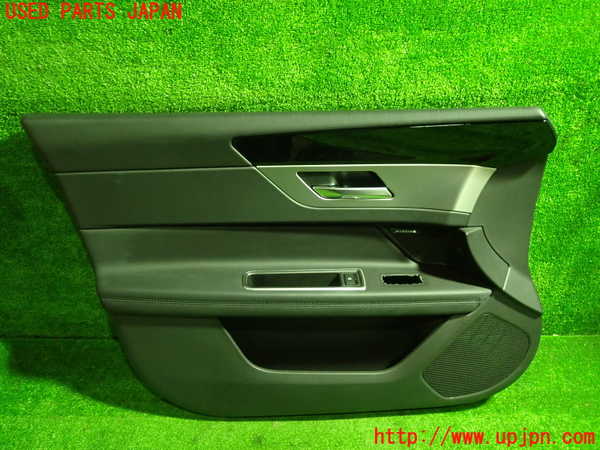 1UPJ-37411264]ジャガー・XF スポーツブレイク(JBS2XC)左前ドア内張り 中古_m0001.jpg