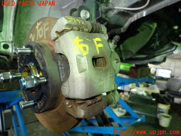 1UPJ-37424080]ソリオ バンディット(MA37S)右フロントキャリパー 中古_m0001.jpg