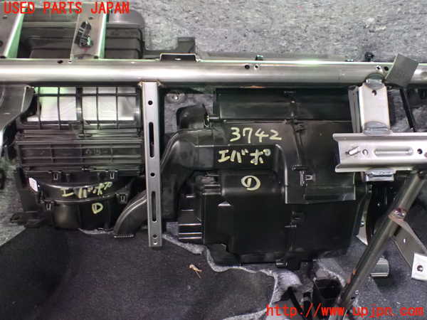1UPJ-37426081]ソリオ バンディット(MA37S)エバポレーター1 中古_m0001.jpg