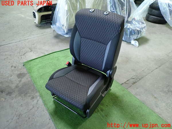 1UPJ-37427065]ソリオ バンディット(MA37S)助手席シート 中古_m0001.jpg