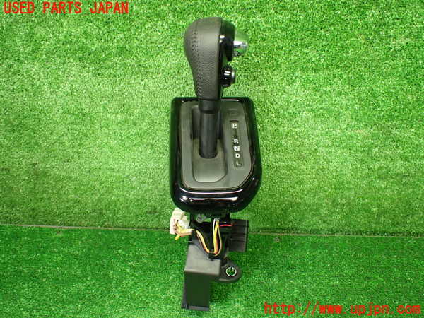1UPJ-37427555]ソリオ バンディット(MA37S)ATシフトレバー 中古_m0001.jpg