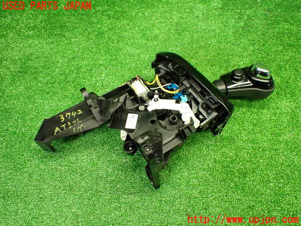 1UPJ-37427555]ソリオ バンディット(MA37S)ATシフトレバー 中古_m0002.jpg