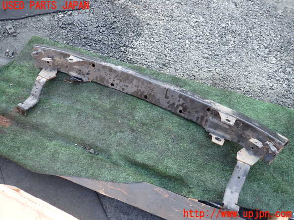 1UPJ-37431014]シボレー・サバーバン(型式不明)フロントバンパーホースメント 中古_m0002.jpg