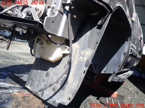 1UPJ-37431092]シボレー・サバーバン(型式不明)左前フェンダーライナー 中古_m0001.jpg