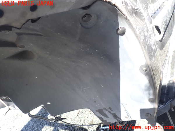 1UPJ-37431092]シボレー・サバーバン(型式不明)左前フェンダーライナー 中古_m0003.jpg