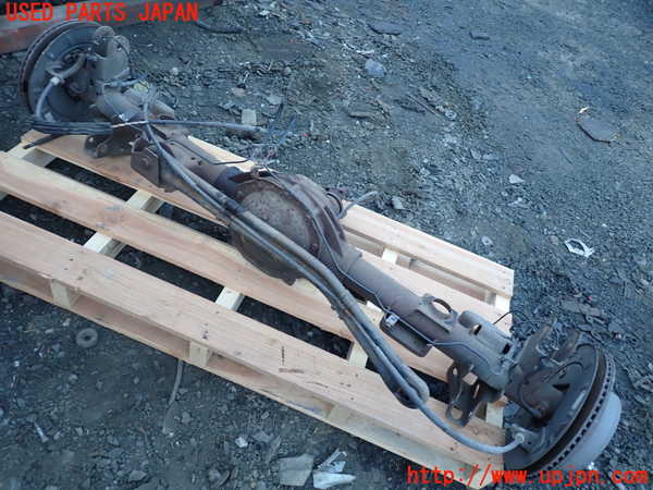 1UPJ-37434400]シボレー・サバーバン(型式不明)リアデフホーシング 中古_m0001.jpg