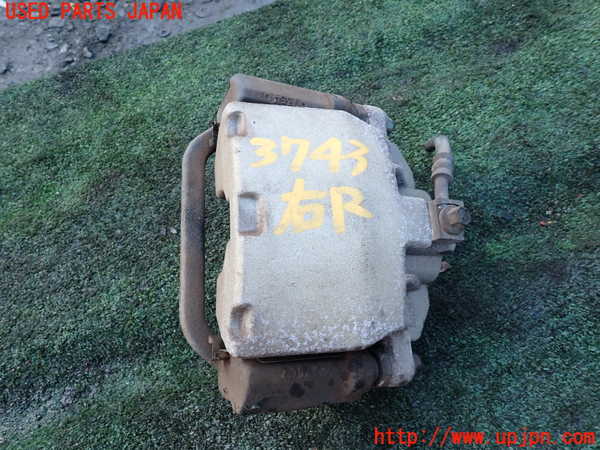 1UPJ-37434090]シボレー・サバ―バン(型式不明)右リアキャリパー 中古_m0001.jpg