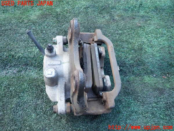 1UPJ-37434090]シボレー・サバ―バン(型式不明)右リアキャリパー 中古_m0002.jpg