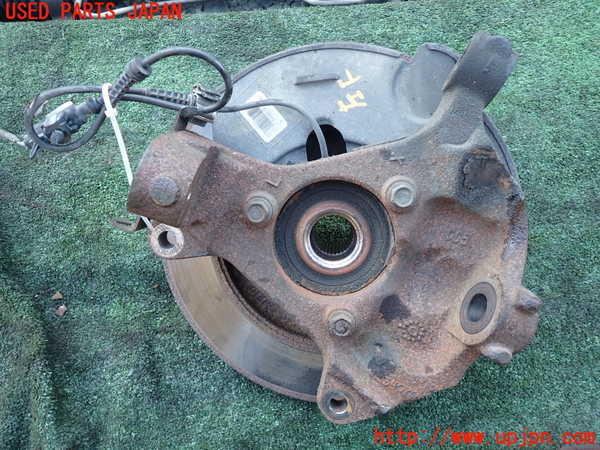 1UPJ-37434295]シボレー・サバ―バン(型式不明)左フロントナックルハブ 中古_m0002.jpg