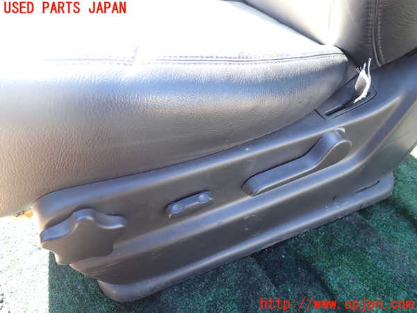 1UPJ-37437035]シボレー・サバーバン(型式不明)運転席シート 中古_m0004.jpg