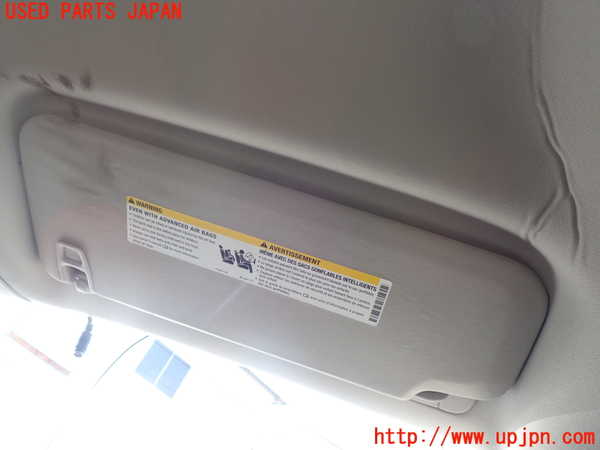 1UPJ-37437625]シボレー・サバーバン(型式不明)室内サンバイザー右側 中古_m0001.jpg