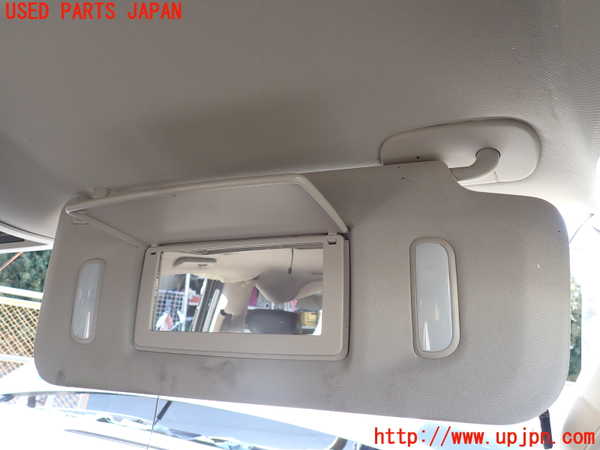 1UPJ-37437625]シボレー・サバーバン(型式不明)室内サンバイザー右側 中古_m0003.jpg