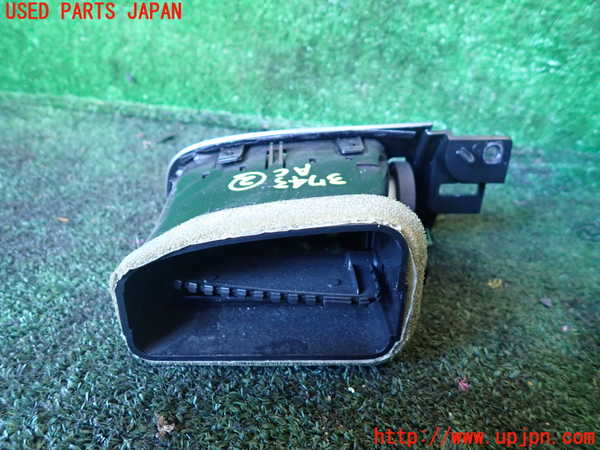 1UPJ-37437527]シボレー・サバーバン(型式不明)エアコン吹き出し口2(右) 中古_m0002.jpg