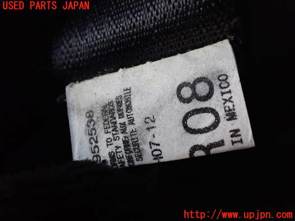 1UPJ-37437155]シボレー・サバーバン(型式不明)右2列目シートベルト 中古_m0003.jpg