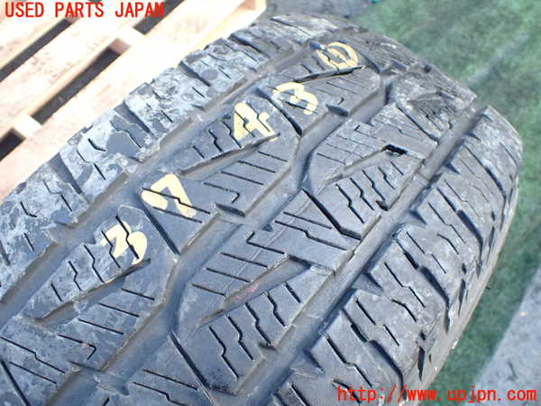 1UPJ-37439036]シボレー・サバーバン(型式不明)タイヤ　ホイール　1本① 265/70R17 中古_m0005.jpg