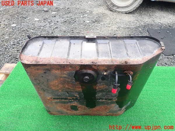1UPJ-37442500]三菱ジープ(J53(改))燃料タンク 中古_m0002.jpg