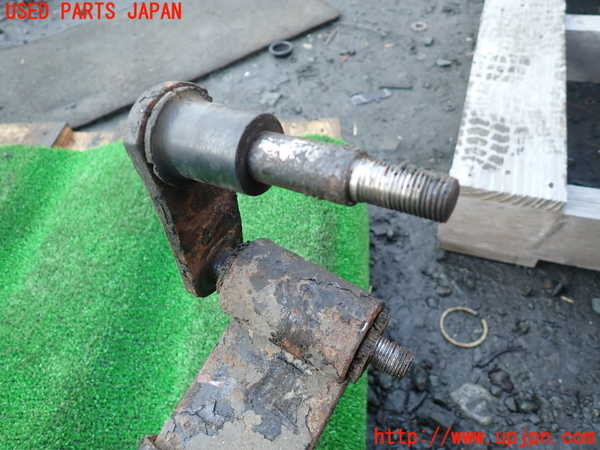 1UPJ-37455100]三菱ジープ(J54)右リアスプリング 【ジャンク】_m0002.jpg