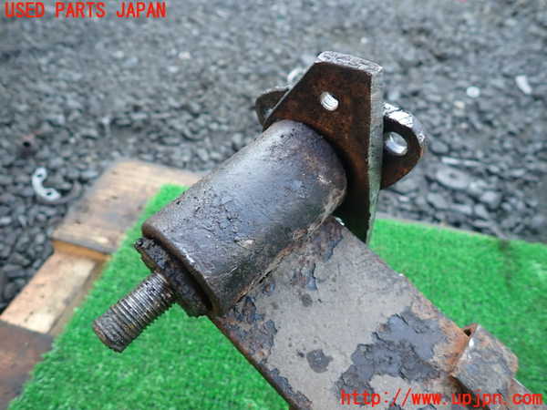 1UPJ-37455100]三菱ジープ(J54)右リアスプリング 【ジャンク】_m0003.jpg