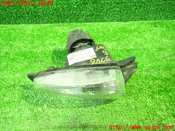 1UPJ-37461180]ジャガー・XJ(J72RA)右フォグ 中古_m0001.jpg