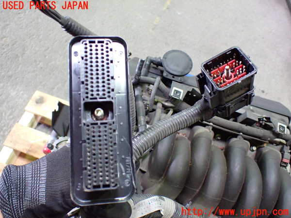 1UPJ-37462010]ジャガー・XJ(J72RA)エンジン RB 中古_m0003.jpg