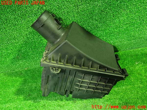 1UPJ-37462560]ジャガー・XJ(J72RA)エアクリーナーボックス 中古_m0001.jpg
