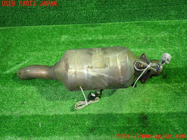 1UPJ-37462661]ジャガー・XJ(J72RA)触媒1 (右側) 中古_m0002.jpg