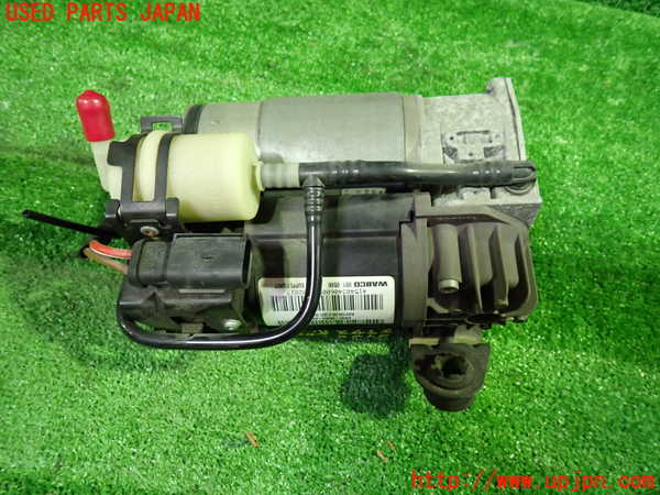 1UPJ-37465535]ジャガー・XJ(J72RA)エアサスポンプ 中古_m0002.jpg