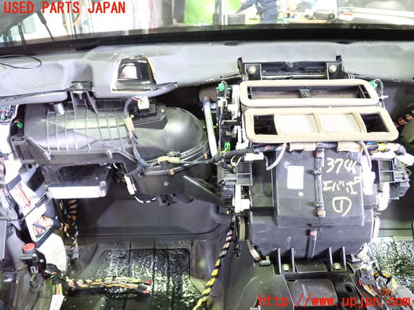 1UPJ-37466081]ジャガー・XJ(J72RA)エバポレーター1 中古_m0001.jpg