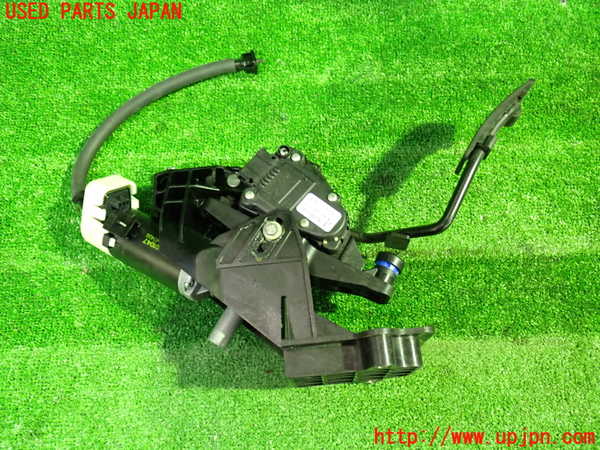 1UPJ-37466381]ジャガー・XJ(J72RA)センサー1 (アクセルペダル) 中古_m0003.jpg