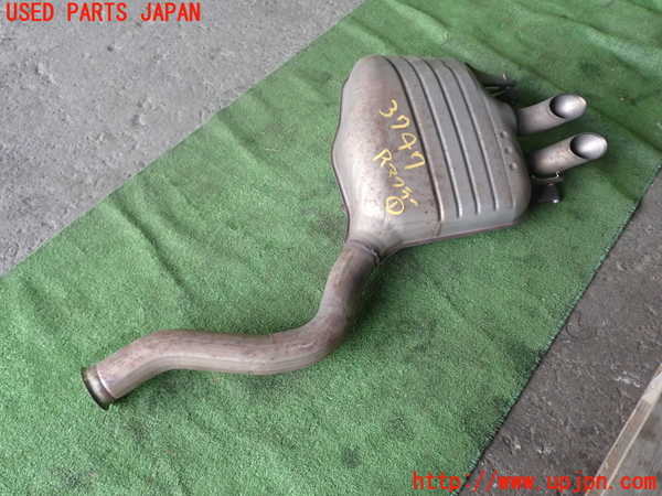 1UPJ-37472671]ベンツ C220 d(205014)(W205)リアマフラー1 中古_m0001.jpg