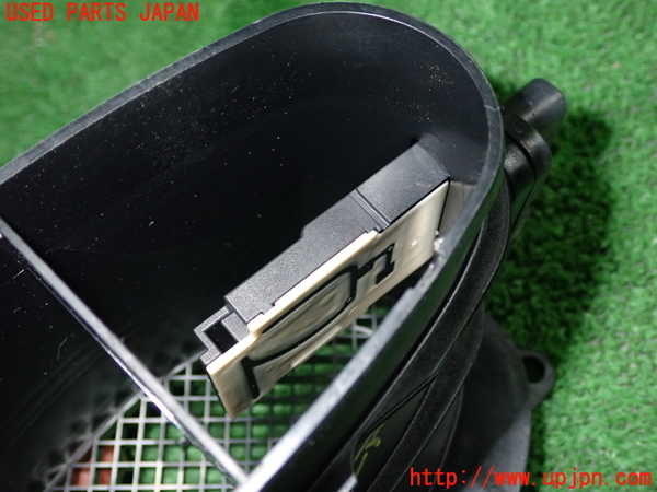 1UPJ-37476320]ベンツ C220 d(205014)(W205)エアフロメーター 中古_m0003.jpg
