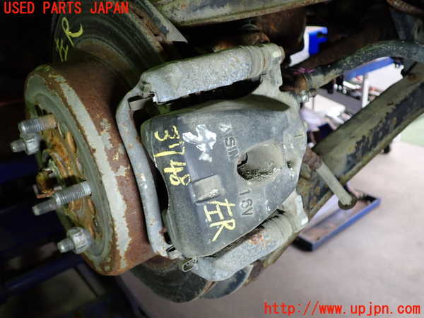 2UPJ-37484095]セルシオ(UCF11)左リアキャリパー 中古_m0001.jpg