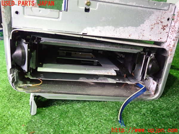 2UPJ-37486505]セルシオ(UCF11)CDチェンジャー (ジャンク品) 中古_m0002.jpg