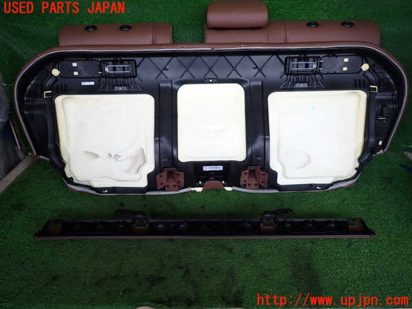 2UPJ-37497385]BMW 523d(FW20)リアシート 中古 (F10)_m0003.jpg