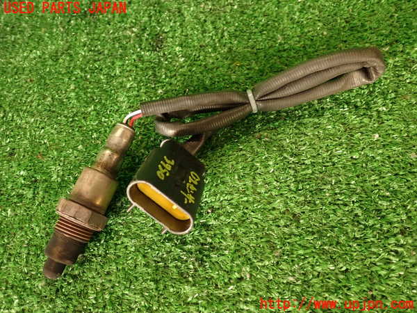 2UPJ-37506325]アバルト・595(312142)O2センサー 中古_m0001.jpg