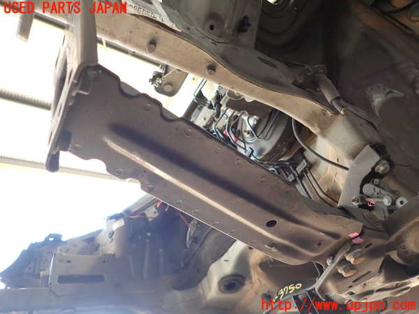 2UPJ-37505285]アバルト・595(312142)フロントメンバー 中古_m0003.jpg