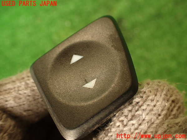 2UPJ-37506240]アバルト・595(312142)右パワーウィンドウスイッチ 中古_m0002.jpg