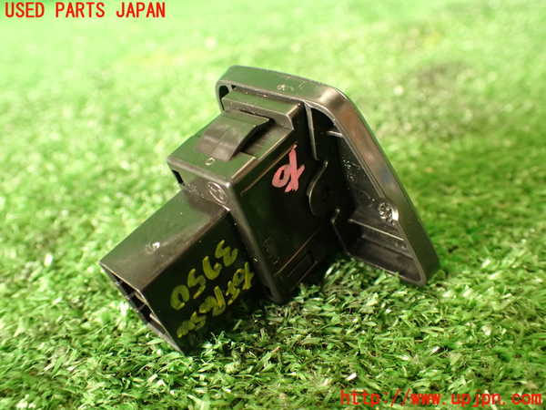 2UPJ-37506240]アバルト・595(312142)右パワーウィンドウスイッチ 中古_m0003.jpg