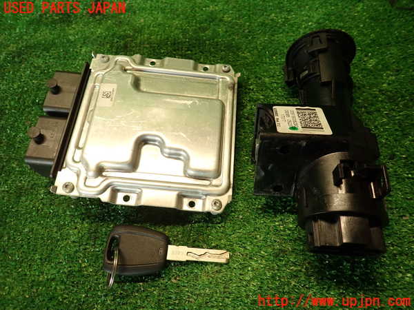 2UPJ-37506110]アバルト・595(312142)エンジンコンピューター 中古_m0002.jpg